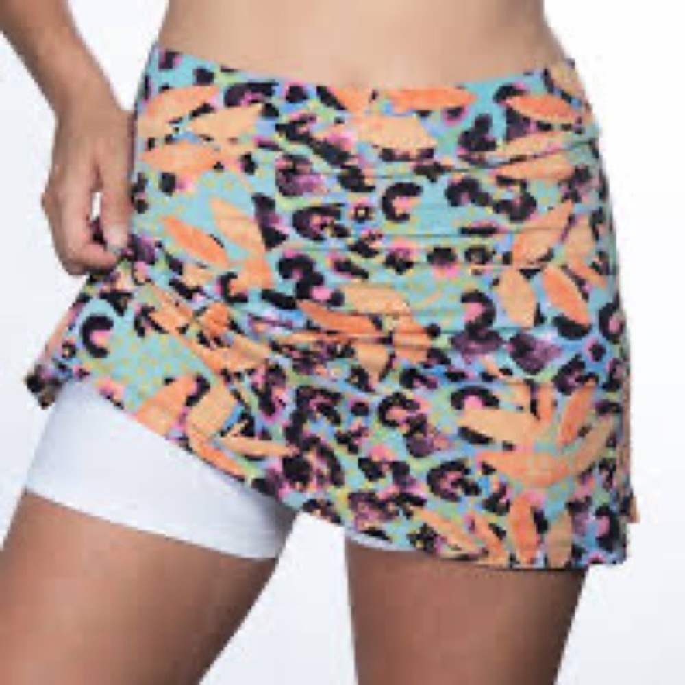 EIS NWT Walk About Athletic Skort in Apricot Tropical Floral Print UPF 50+ - Picture 9 of 10